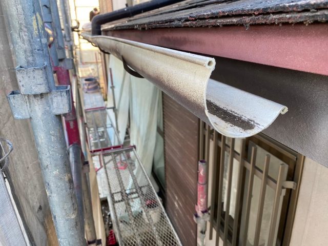 高砂市で交換する古い雨樋